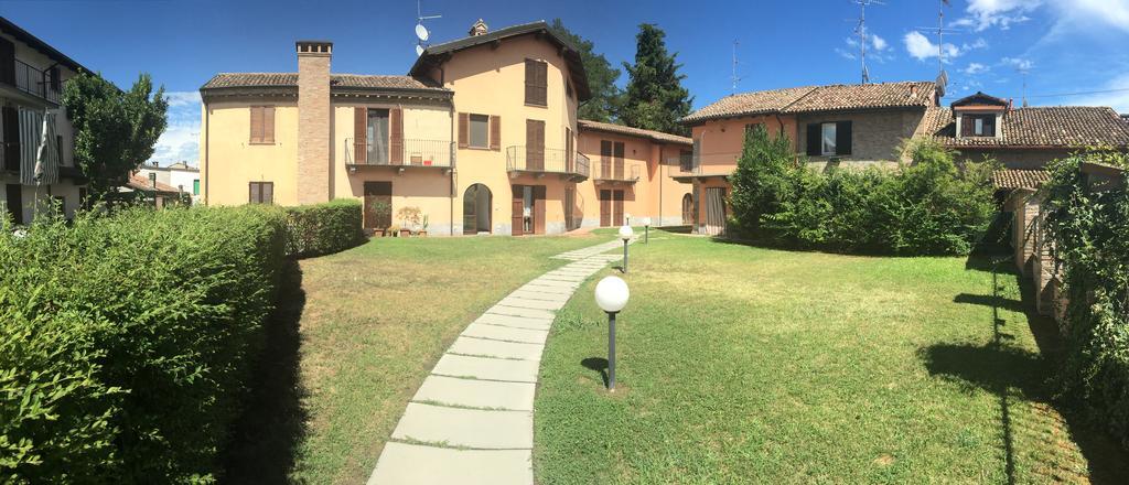 Appartamento Bilocale Salice Terme Esterno foto