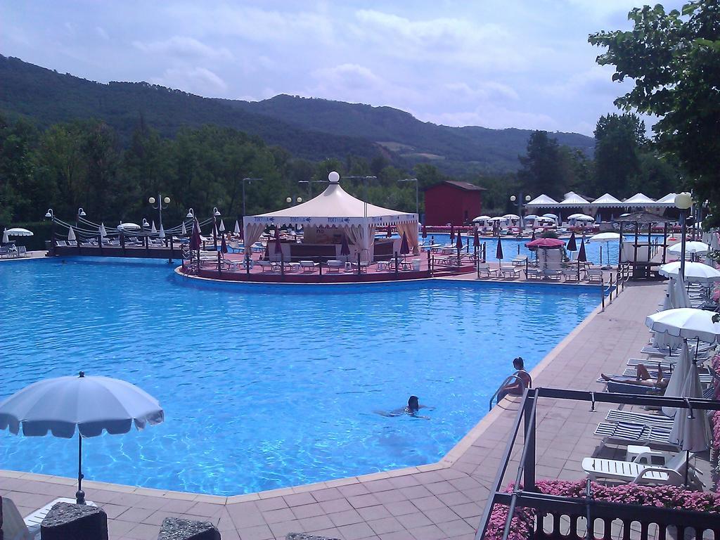 Appartamento Bilocale Salice Terme Esterno foto